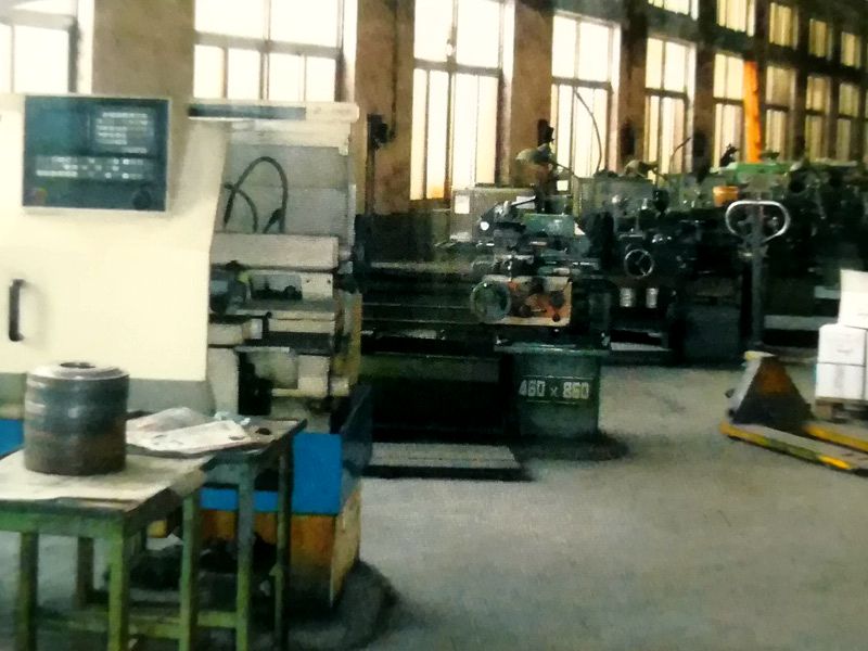 機(jī)械維修車(chē)間